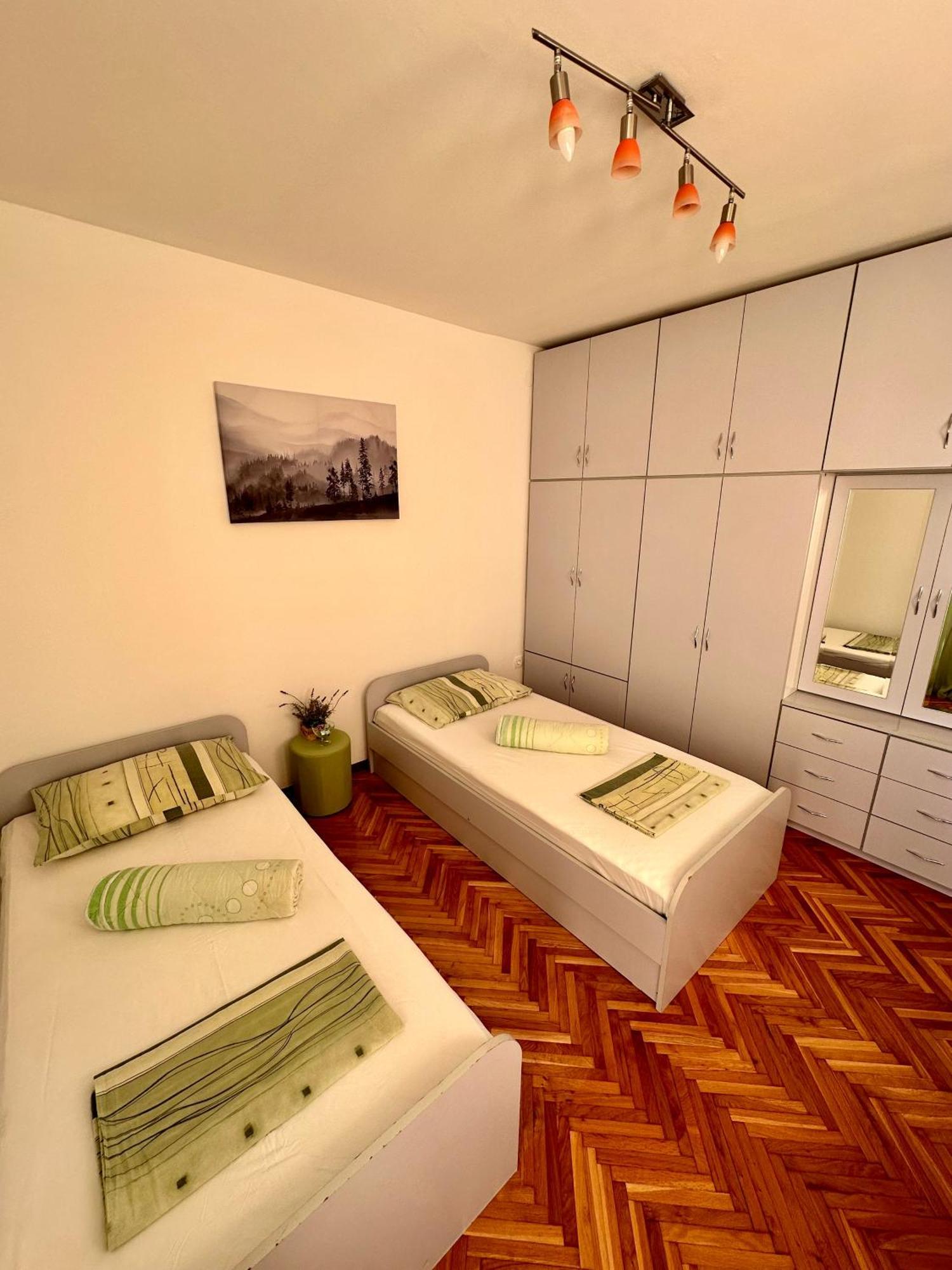 Summer Sky Gordana Apartment 杜基拉特 外观 照片